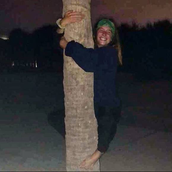 Meet your Posher, Renee - Picture 1 of 1